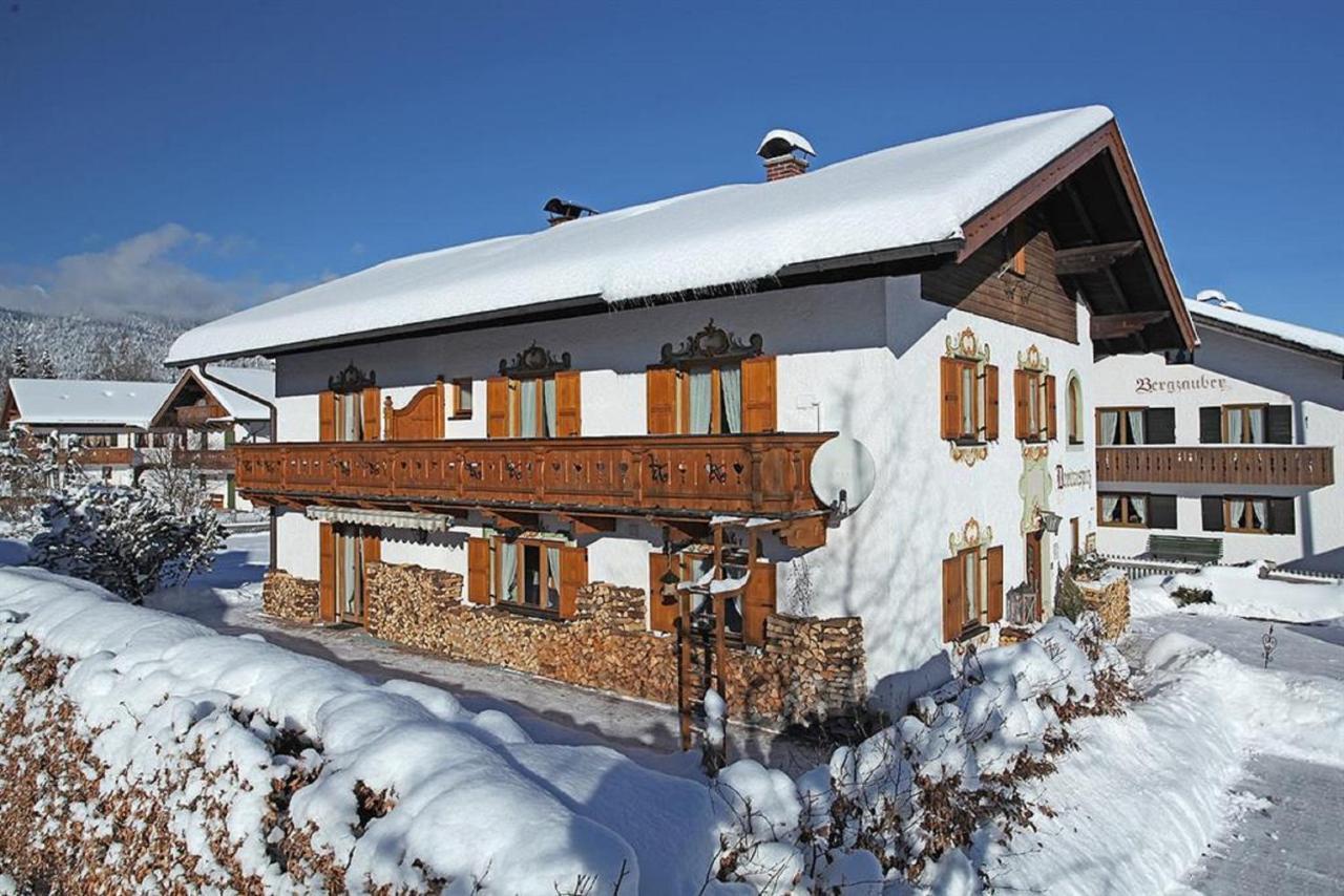 Gaestehaus Dreitorspitz Krün Екстериор снимка